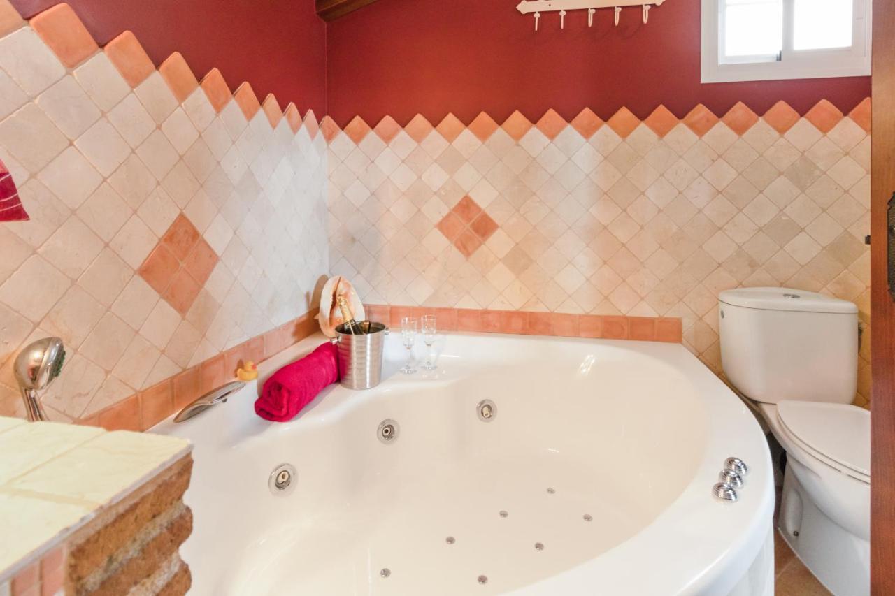 Villa Estilo Mediterranea Con Piscina, Jardin, Bbq Y Jacuzzi - Villa Bel Air Real Estepona Exterior foto